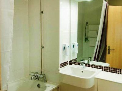 Premier Inn Leeds City Centre Buitenkant foto